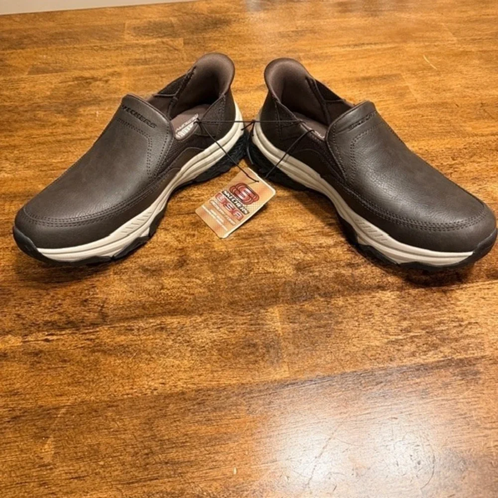 NEW Skechers Izaiah Hands Free Swift Fit Shoes MENS Brown Slip On Sneakers 8 - Picture 6 of 11